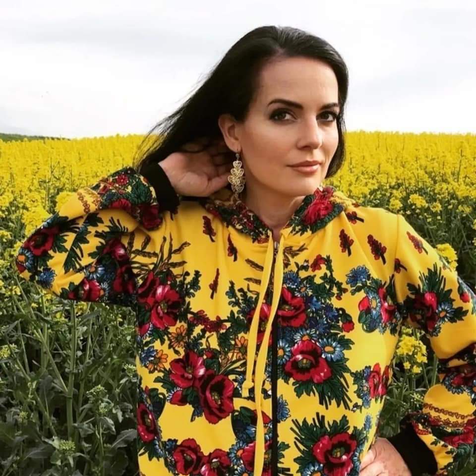 MUST HAVE – Loly by Zita Moldovan